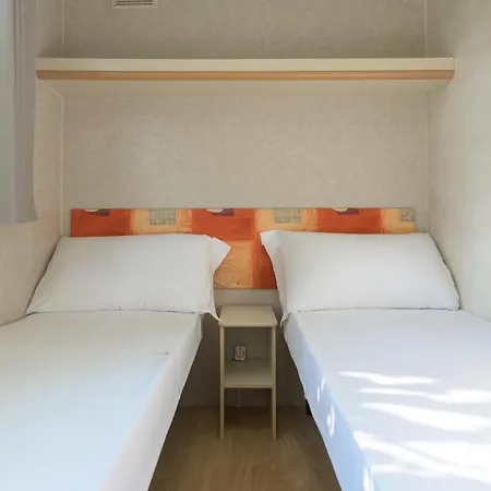 キャンプ場 Park Garda 4*